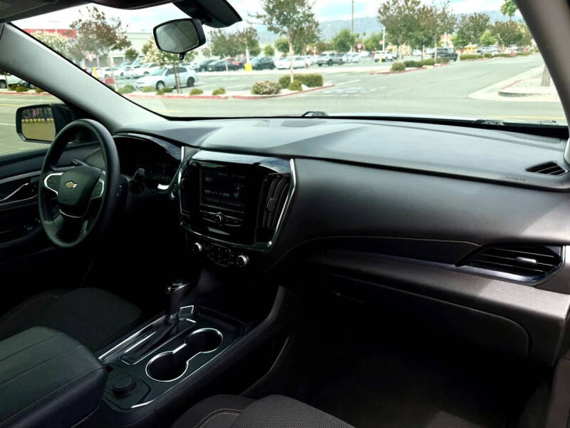 2018 Chevrolet Traverse LS
