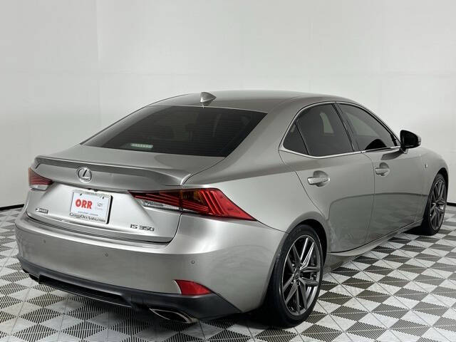 2020 Lexus IS 350