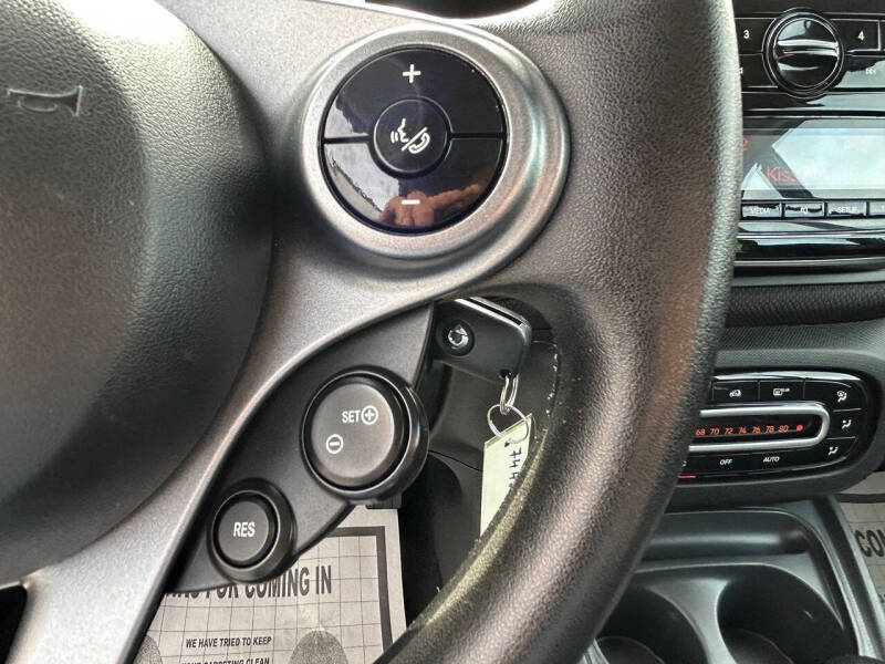 2017 Smart fortwo pure