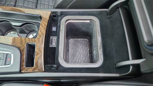 2023 Cadillac Escalade ESV Sport Platinum