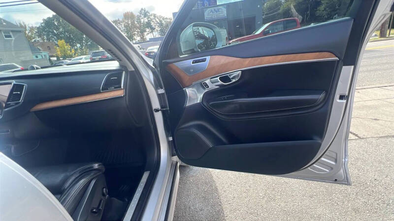 2016 Volvo XC90 T6 Inscription