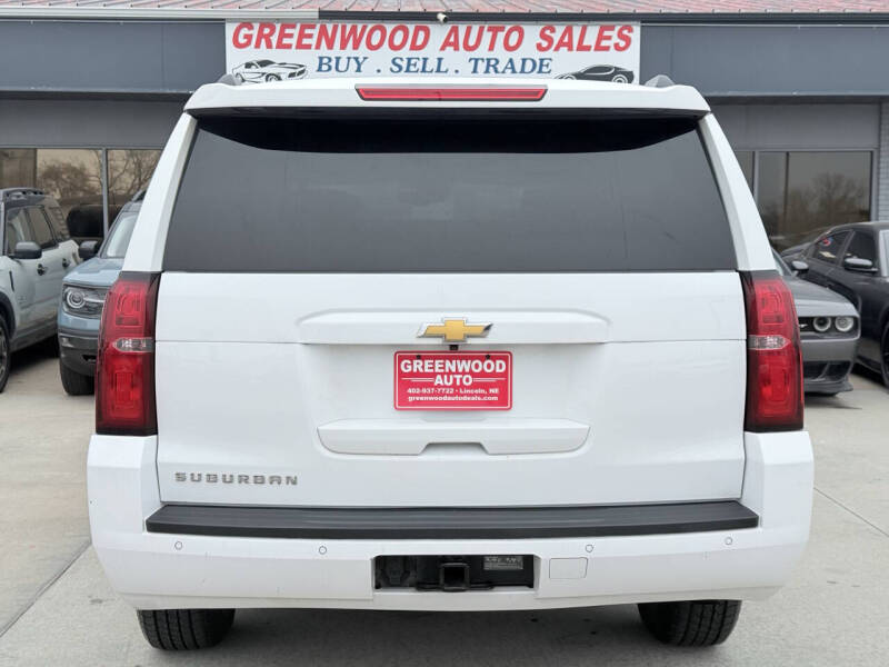 2019 Chevrolet Suburban LT