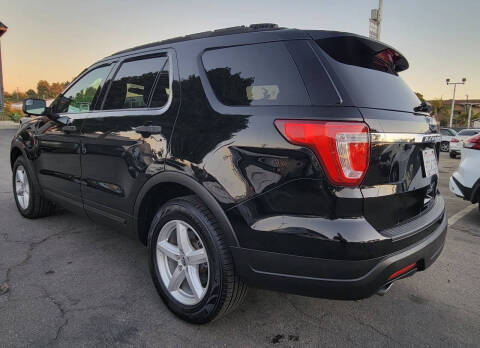 2018 Ford Explorer