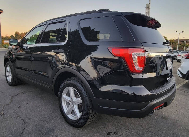 2018 Ford Explorer