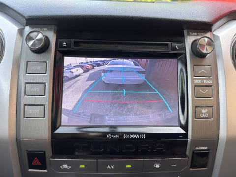 2014 Toyota Tundra SR5