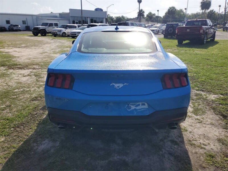2025 Ford Mustang EcoBoost Premium