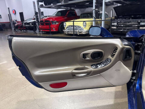 2004 Chevrolet Corvette