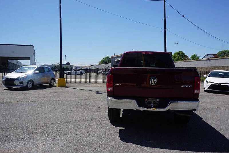 2024 RAM 1500 Classic