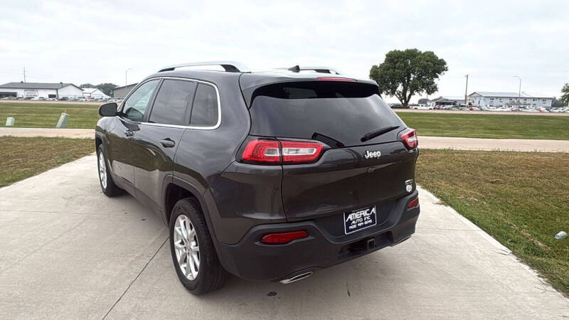 2016 Jeep Cherokee Latitude