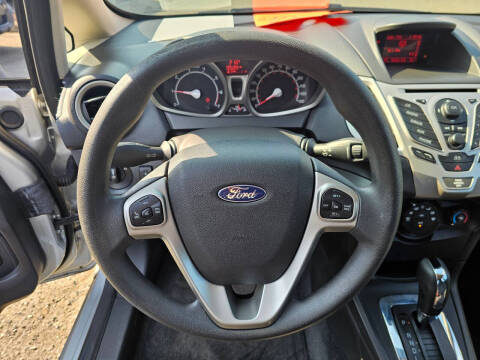 2013 Ford Fiesta SE