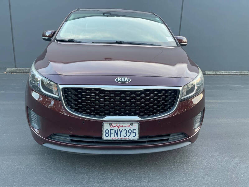 2017 Kia Sedona LX