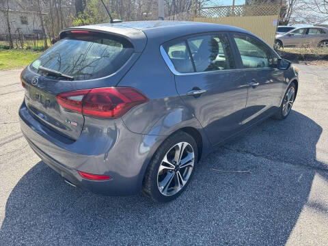 2016 Kia Forte5 EX