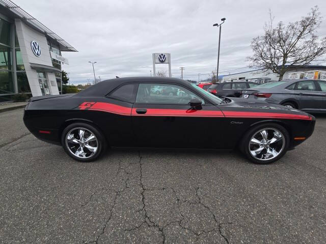2015 Dodge Challenger R/T Plus