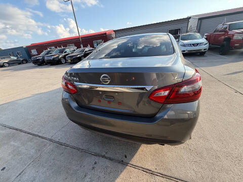 2017 Nissan Altima 2.5 SV