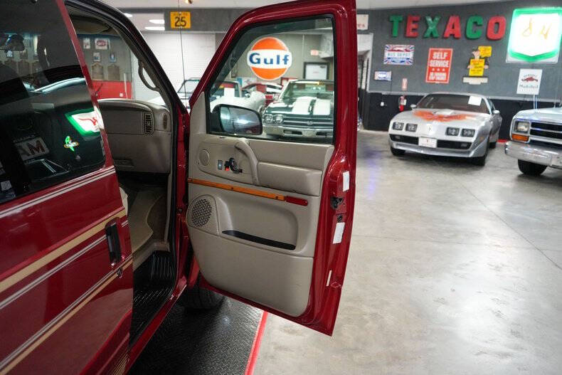 2000 Chevrolet Astro