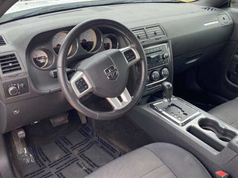 2014 Dodge Challenger SXT