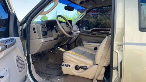 2004 Ford Excursion Limited