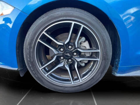 2021 Ford Mustang EcoBoost