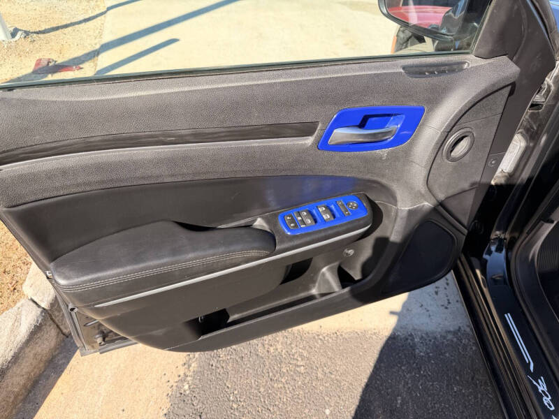 2016 Chrysler 300 Limited