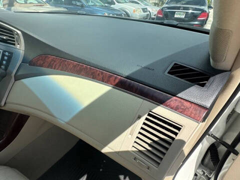 2011 Toyota Avalon Limited