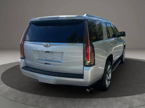 2020 Cadillac Escalade Luxury