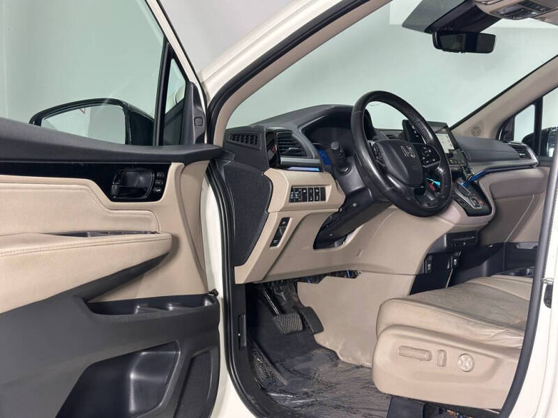 2019 Honda Odyssey Elite