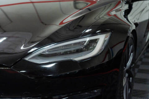 2021 Tesla Model S Plaid