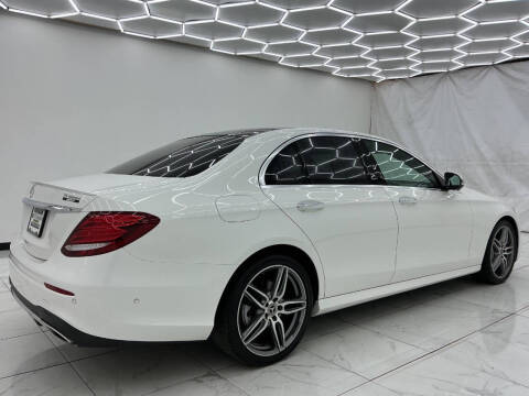 2019 Mercedes-Benz E-Class E 300