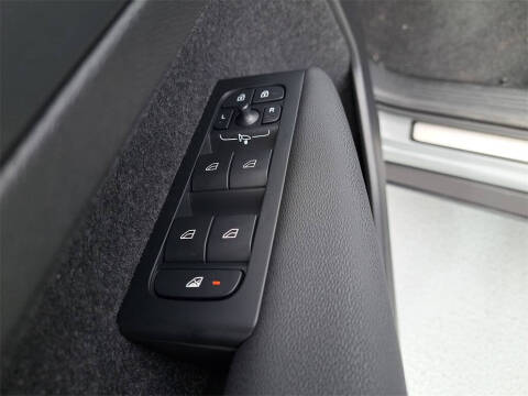 2026 Volvo XC40 B4 Core