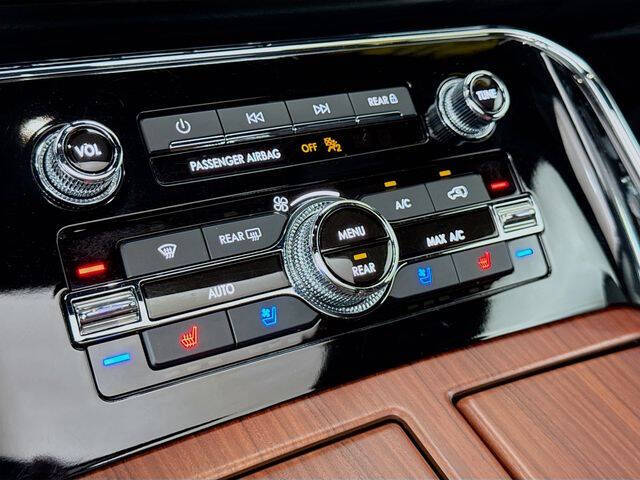 2023 Lincoln Navigator L Reserve