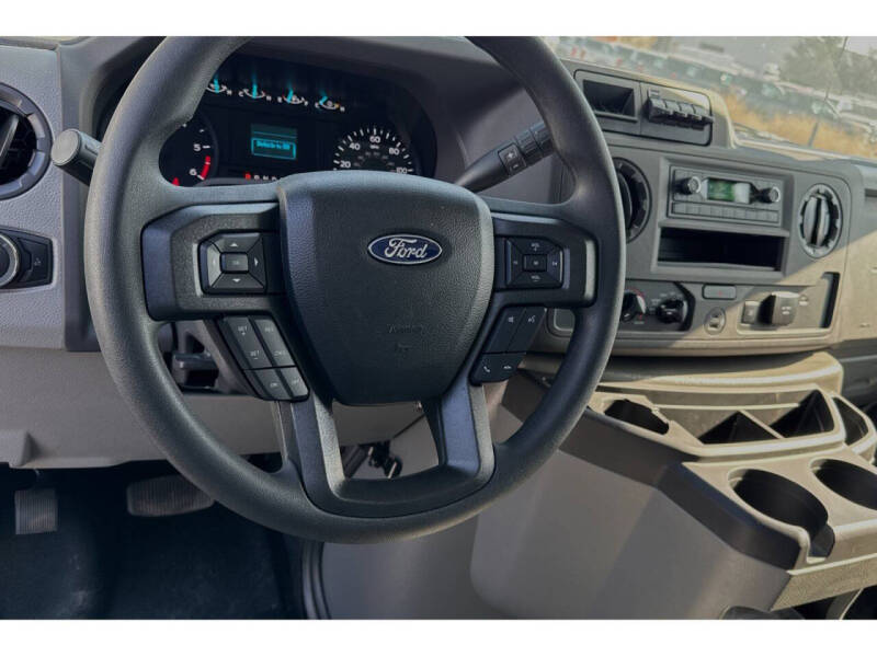 2025 Ford E-Series