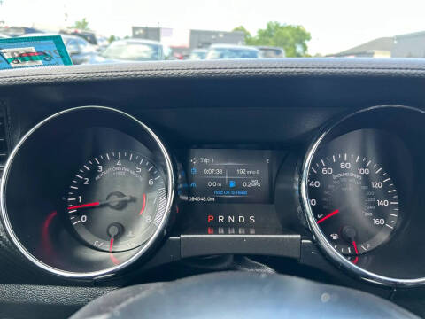 2017 Ford Mustang V6