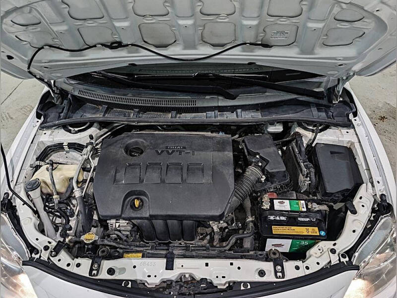 2012 Toyota Corolla LE