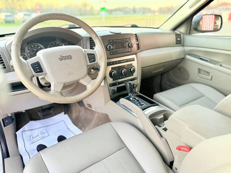 2007 Jeep Grand Cherokee Laredo