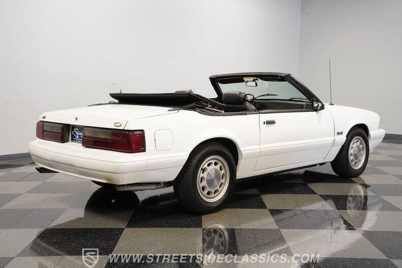 1987 Ford Mustang LX