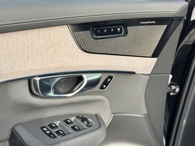 2026 Volvo XC90 T8 Ultra 7P