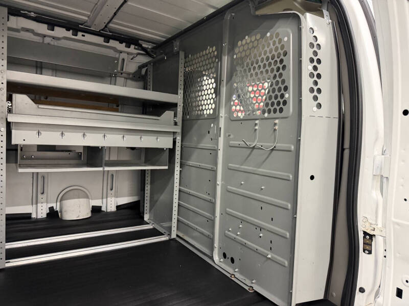 2016 Chevrolet Express 2500
