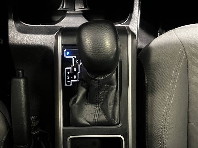 2020 Toyota Tacoma SR5 V6