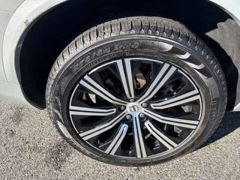 2025 Volvo XC90 B6 Plus Bright Theme 7P