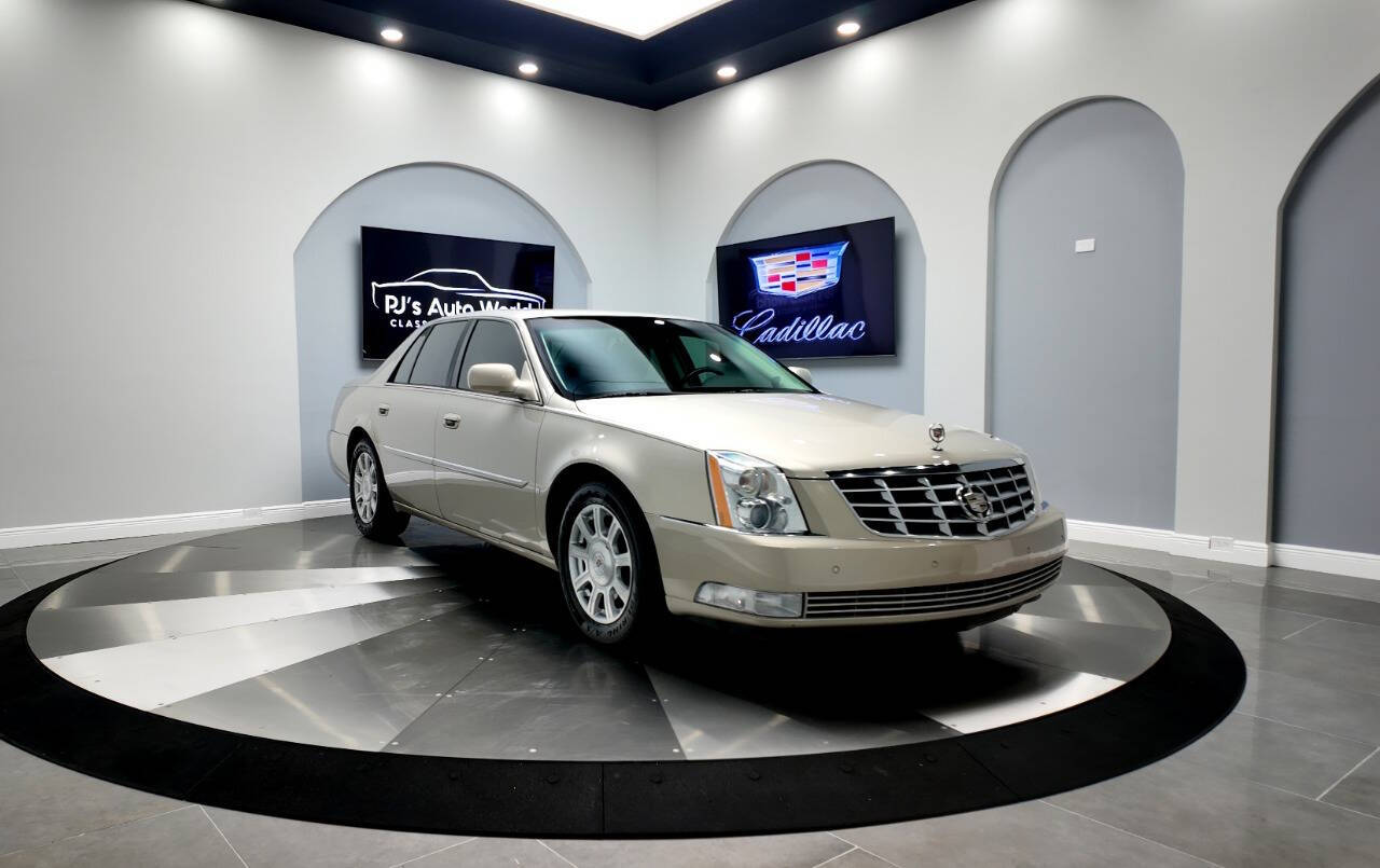 2009 Cadillac DTS 11
