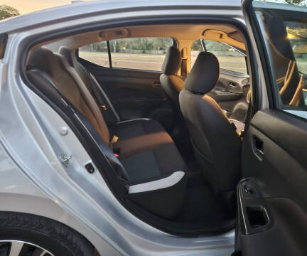 2021 Nissan Versa SV