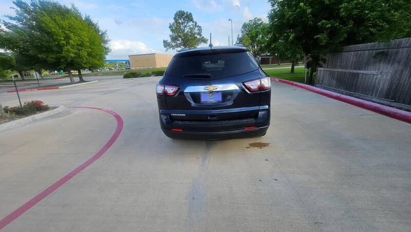 2017 Chevrolet Traverse LS