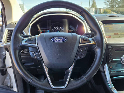 2017 Ford Edge Titanium