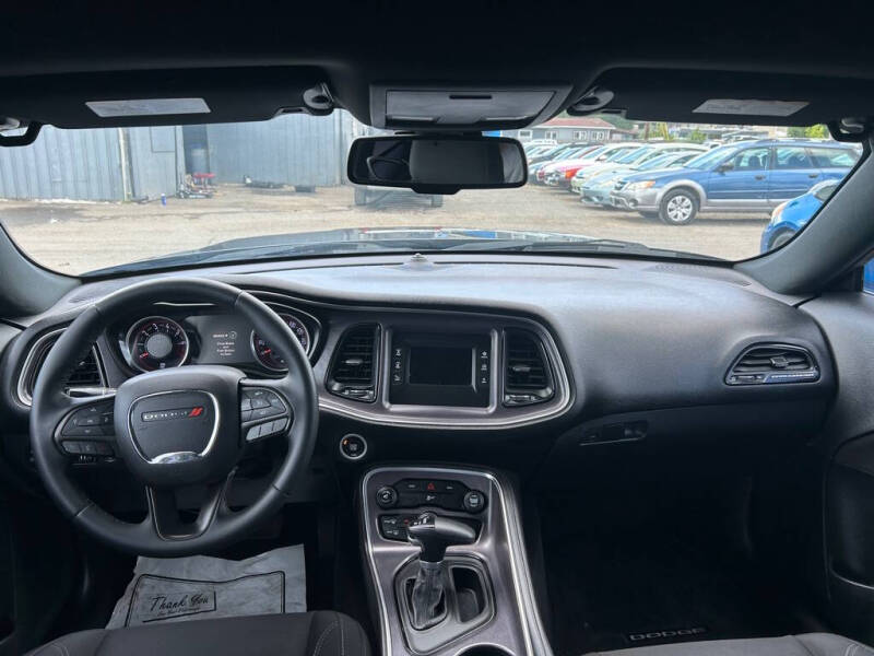 2016 Dodge Challenger SXT