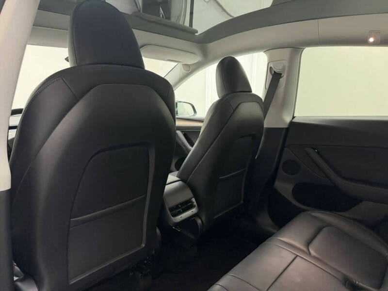 2025 Tesla Model Y Long Range