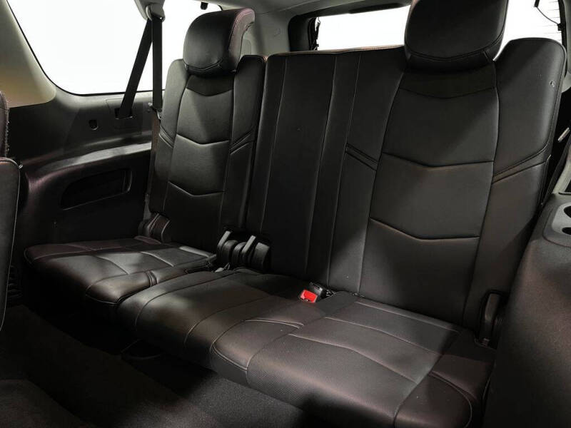 2018 Cadillac Escalade ESV Luxury