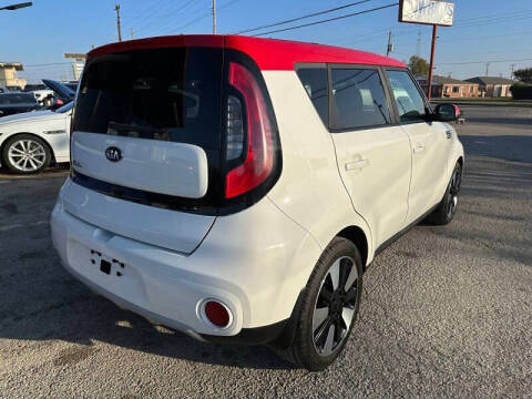 2019 Kia Soul +