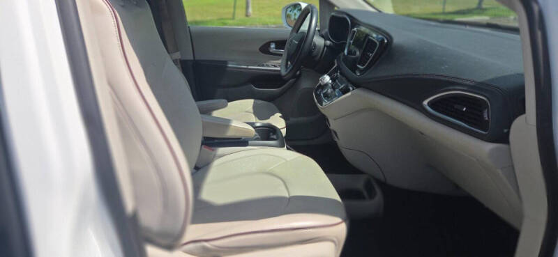 2017 Chrysler Pacifica Limited