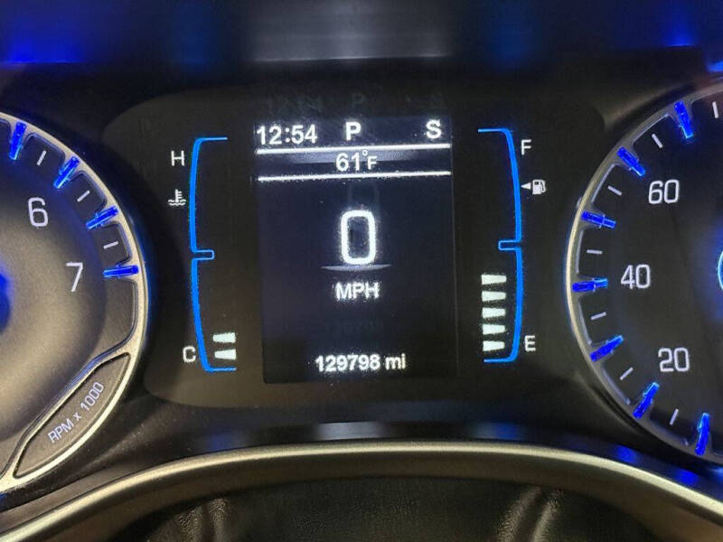 2017 Chrysler Pacifica Touring-L