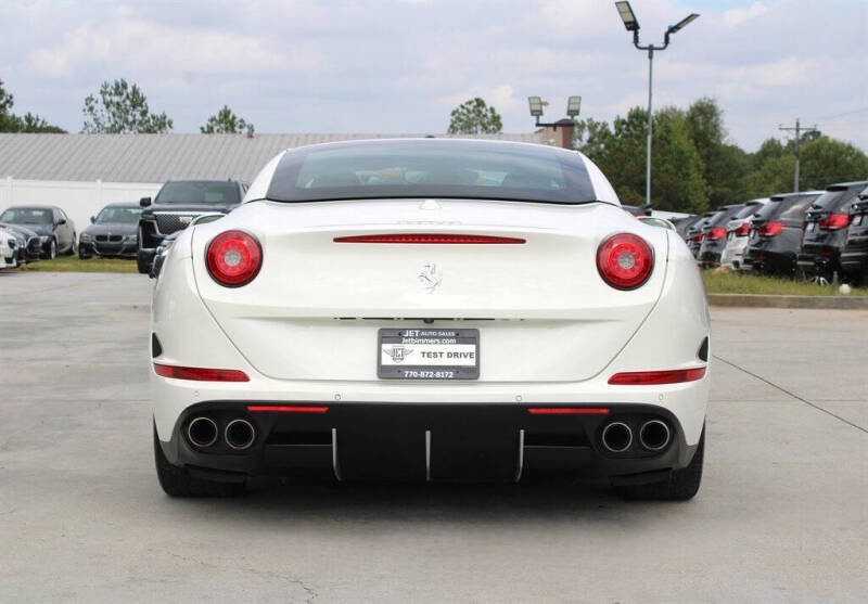 2015 Ferrari California T